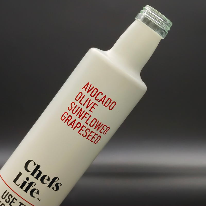  Fabricante profesional Matte White Color Spray Tornillo Tornillo impreso Botella de vidrio para licores